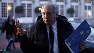 Assistants d'eurod&eacute;put&eacute;s MoDem: un proc&egrave;s pour Bayrou et dix autres cadres centristes