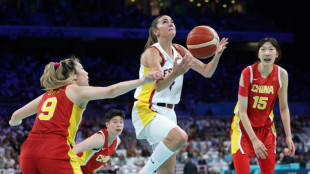 Espa&ntilde;a derriba la muralla china y arranca con victoria en b&aacute;squet femenino