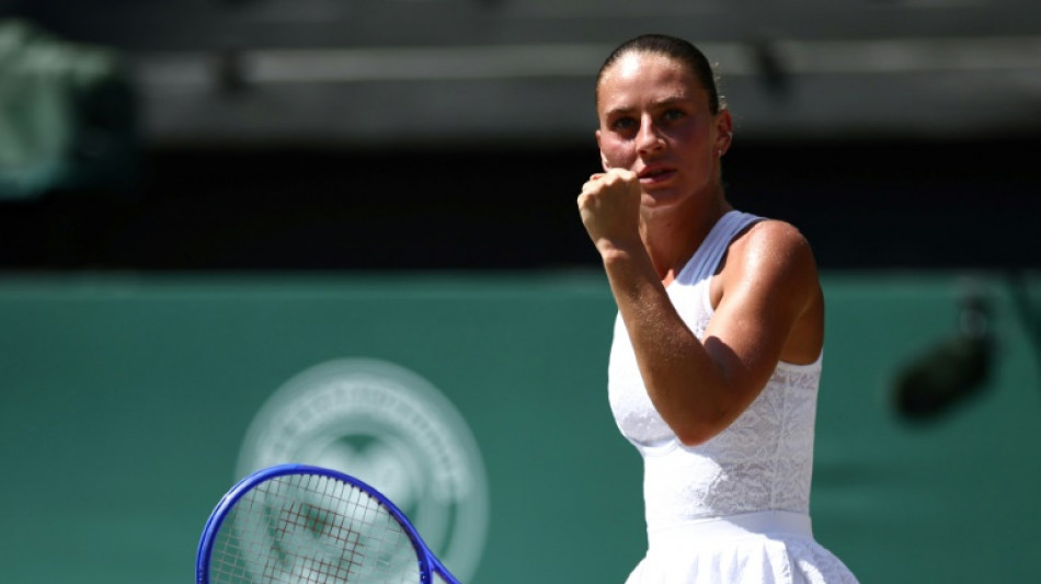  Kostyuk sets up Wimbledon semi-final against Noskova 