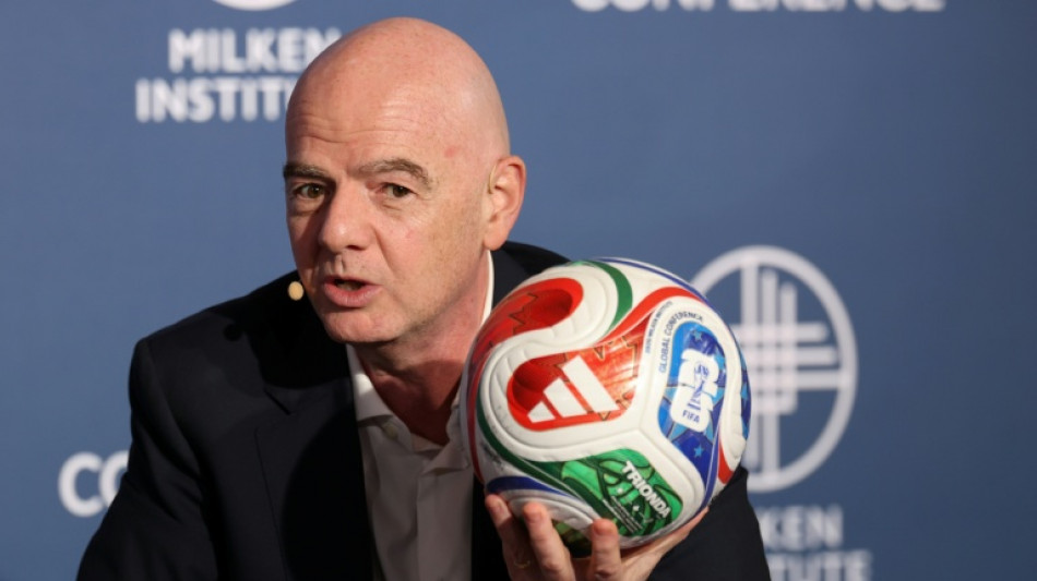  'Estamos prontos', diz Infantino a menos de um m&ecirc;s da Copa do Mundo 