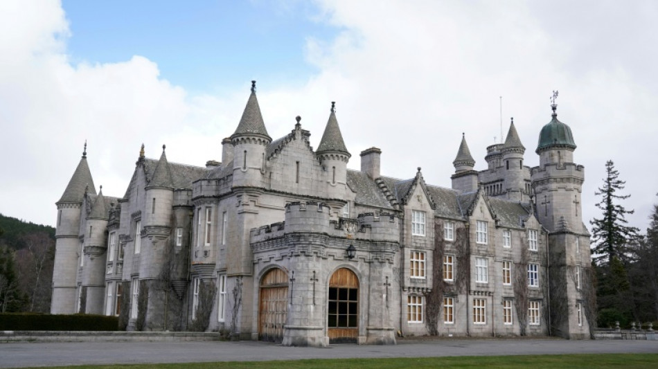  La polic&iacute;a escocesa investiga la estancia de Andr&eacute;s y Epstein en el castillo de la familia real 