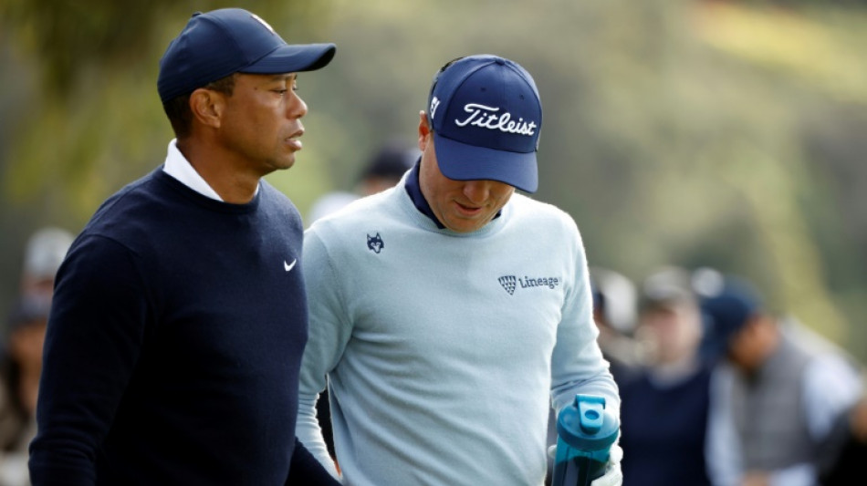Tiger Woods se disculpa por darle un tamp&oacute;n a Thomas en pleno torneo