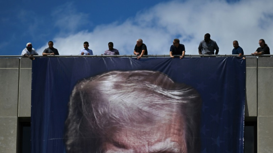  Donald Trump e seu estilo 'ditador chique' na cidade de Washington 