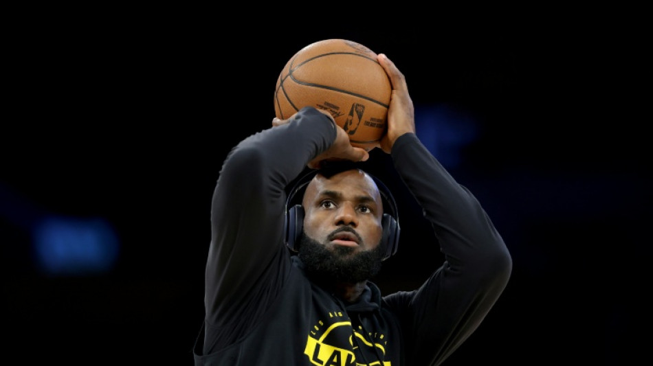  NBA: "le King" LeBron James pose sa couronne &agrave; Philadelphie 