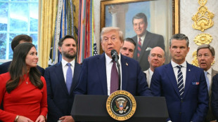 Trump promet une intervention prochaine à Chicago, qui se dresse contre