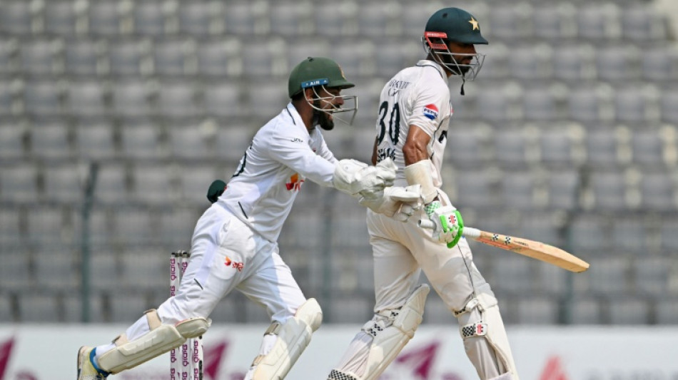  Taijul puts Bangladesh on brink of Test series win over Pakistan 