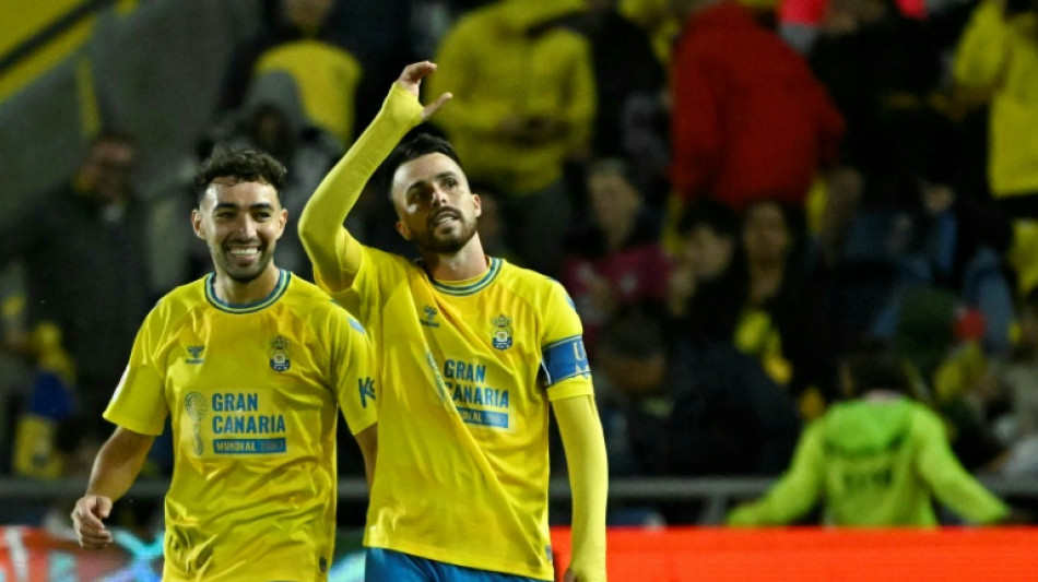  Jogador do Las Palmas voltará a jogar após superar câncer pela segunda vez 