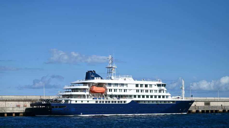  Hantavirus-hit cruise ship nears end of voyage, to dock in Rotterdam 