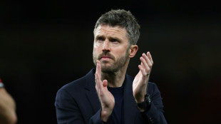 Carrick hails Casemiro and Fernandes after vital Man Utd win