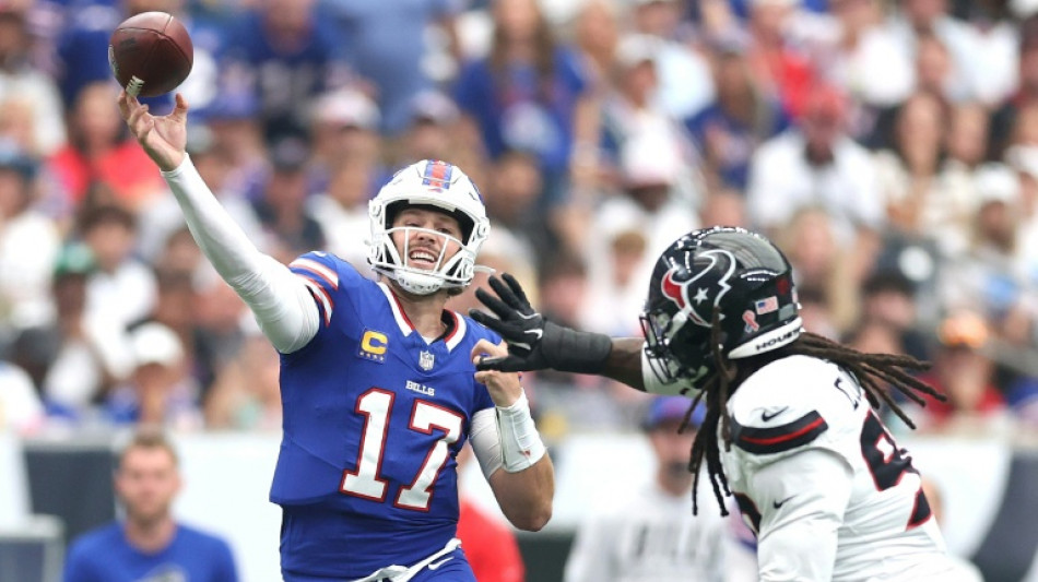  Bills edge Texans while Bears beat Panthers in NFL record-setting opener 