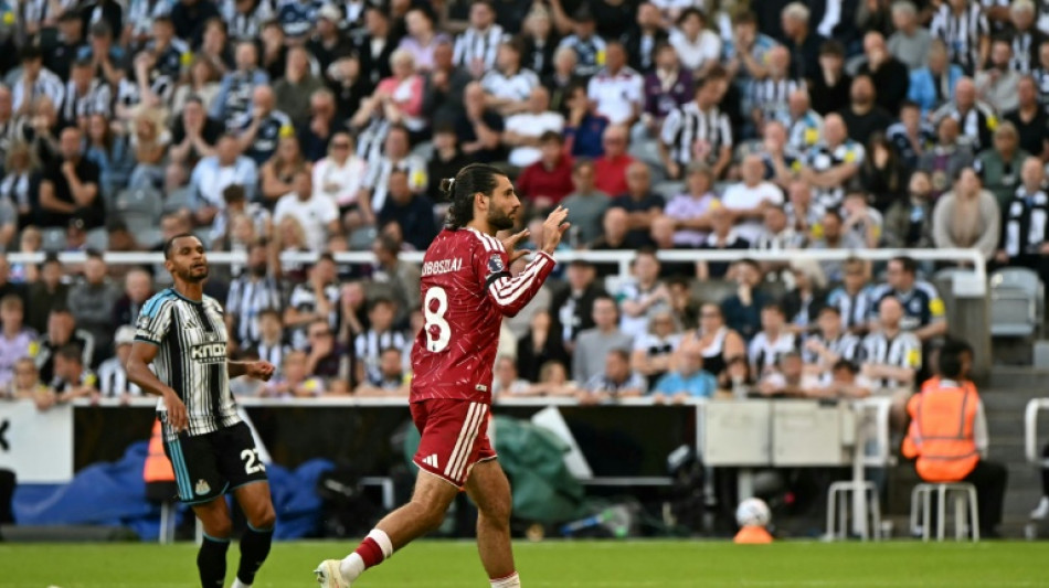  Szoboszlai's last-gasp leveller rescues Liverpool in Newcastle draw 