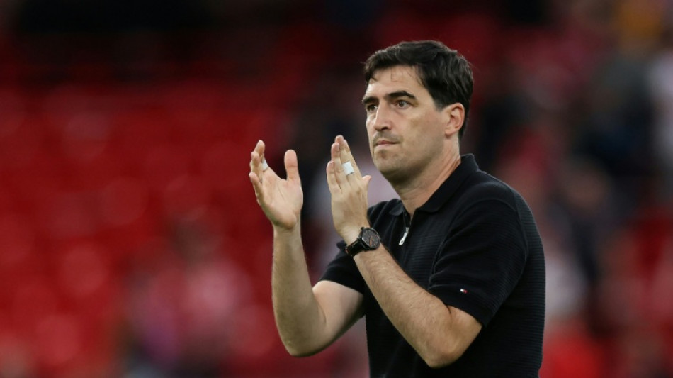  Iraola wants to sign wingers to boost Liverpool's attacking options 