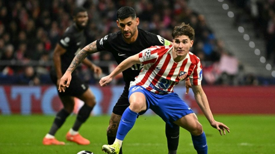 Lesionado, argentino Cuti Romero est&aacute; fora do restante da temporada e preocupa para Copa