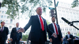 "No es mi firma", dice Trump sobre la supuesta carta a Jeffrey Epstein 