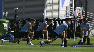 Uruguay se juega su futuro en Catar-2022 frente a una Portugal que busca la clasificaci&oacute;n