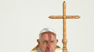 Papa diz que n&atilde;o h&aacute; lugar para acobertar o abuso ao final de visita &agrave; B&eacute;lgica