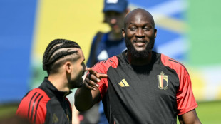 La primera fase de la Eurocopa se cierra con m&aacute;ximo suspense en el grupo E