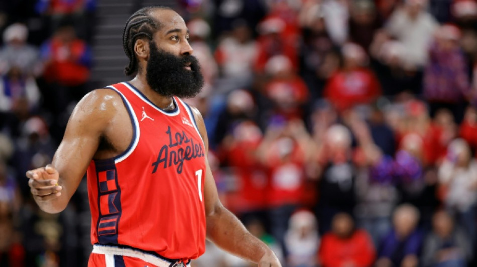 NBA: les LA Clippers &eacute;changent James Harden &agrave; Cleveland contre Darius Garland