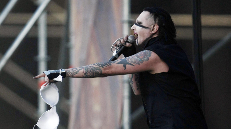  'Marilyn Manson ospitato in convento dalle suore', l'annuncio del sindaco di Ferrara 