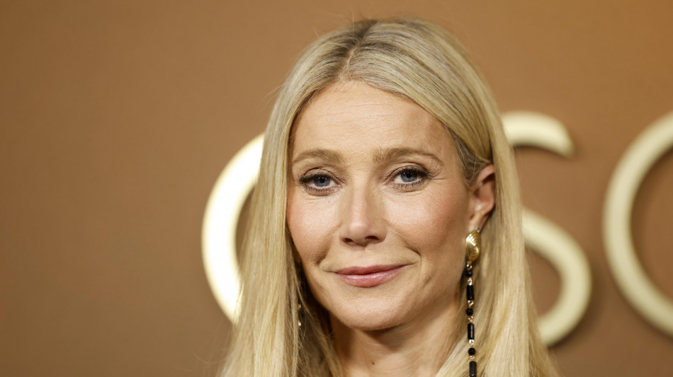  Gwyneth Paltrow mette all'asta i suoi armadi 