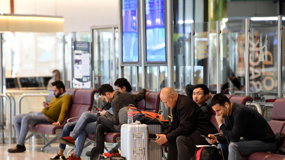 Cancellati oltre 12.300 voli per la guerra in Medio Oriente