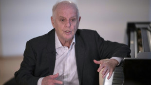 Barenboim anular&aacute; algunas de sus actividades por una enfermedad neurol&oacute;gica