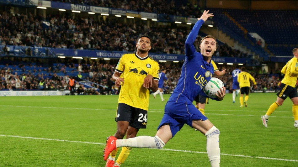  Chelsea hit Leeds for six to advance in League Cup 