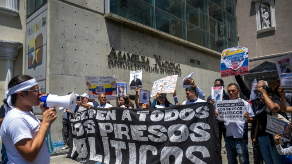  Exclu&iacute;dos da anistia na Venezuela: a liberdade &agrave; merc&ecirc; do poder 