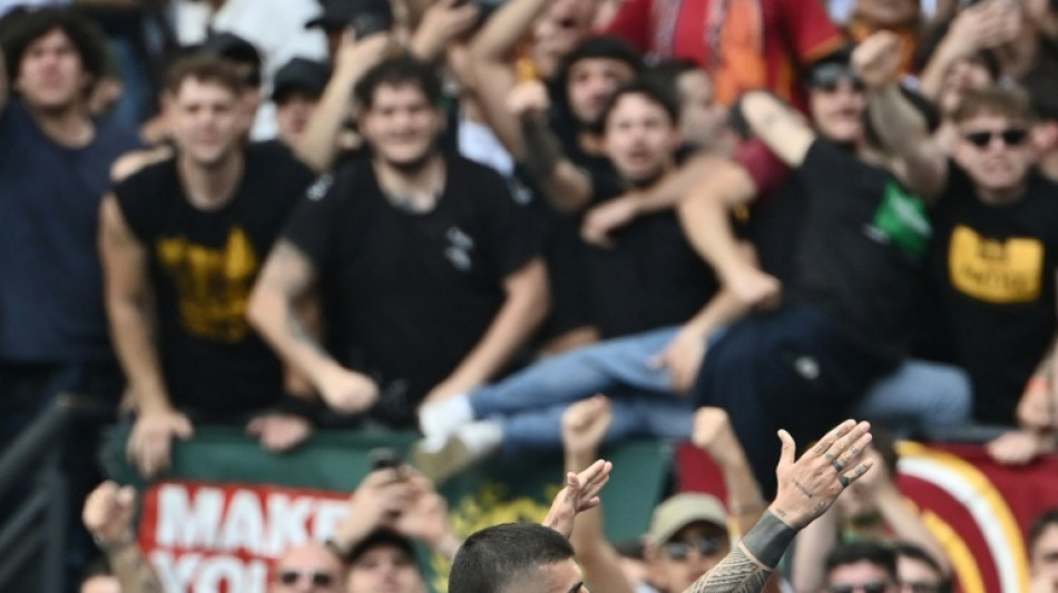  Roma near Champions League return with derby triumph, Napoli secure top four 