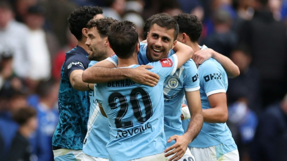  Man City still dream of Premier League glory after FA Cup win: Silva 