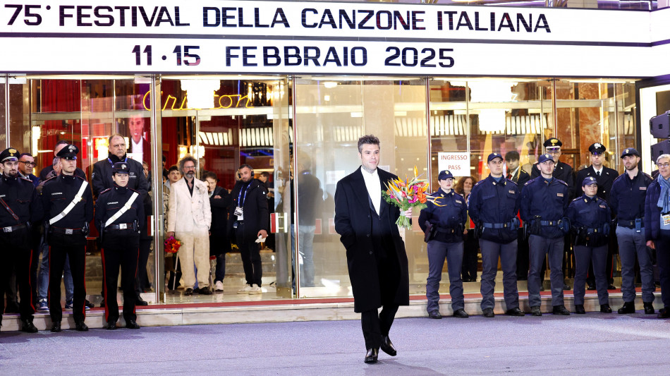 Fedez, "le polemiche? Non mi disturbano perch&eacute; l'errore &egrave; mio"