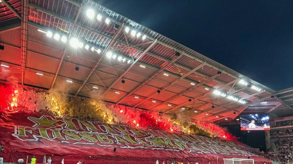  Wegen Pyro: Geldstrafe für Mainz - Fanausschluss droht 