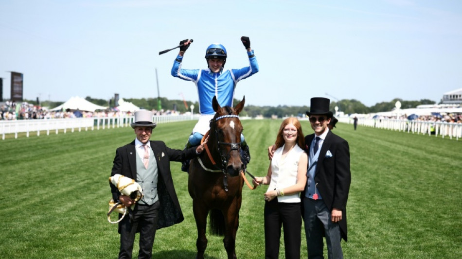  Sun shines on jockey Lee at Royal Ascot 