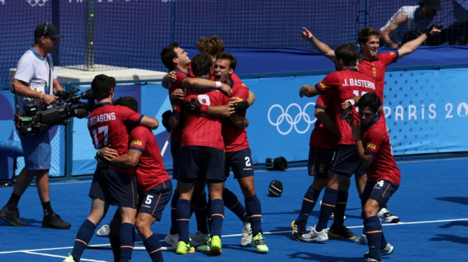 Espa&ntilde;a avanza a semis de hockey masculino, Argentina se queda