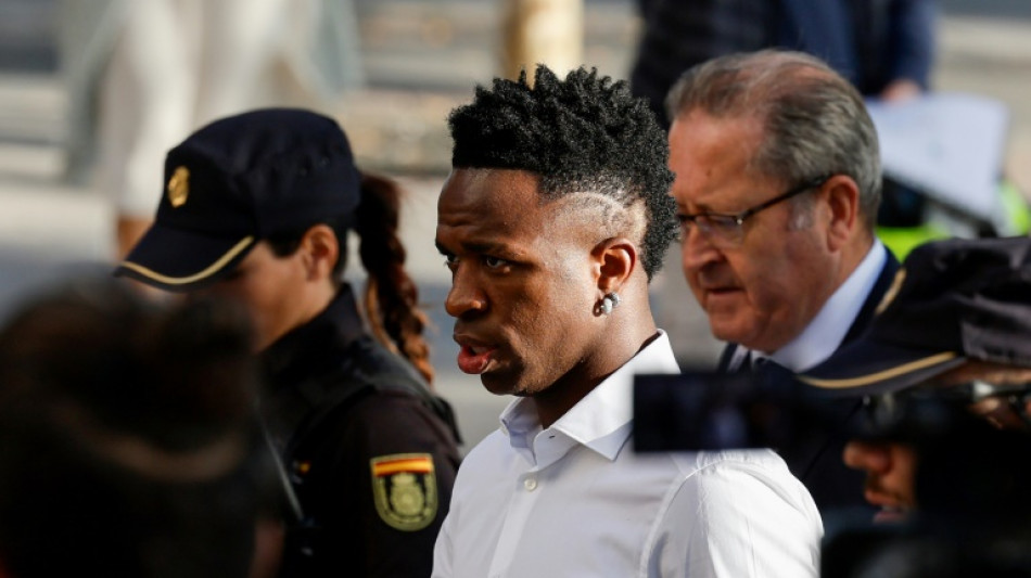 El Valencia pide que Vinicius rectifique por su declaraci&oacute;n ante una jueza por insultos racistas