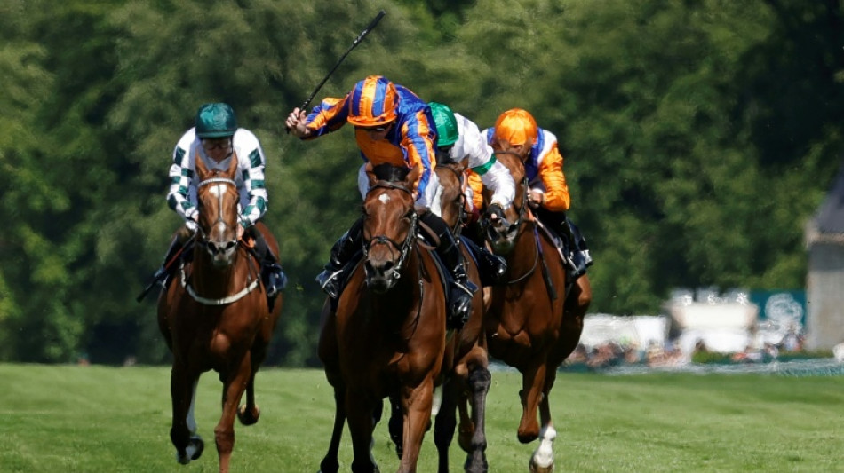  Diamond sparkles in French Oaks as Moore completes classic clean sweep 