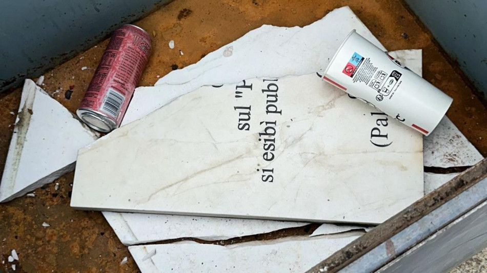  Ex assessore, 'vandalizzata targa in memoria di Giuni Russo a Palermo' 