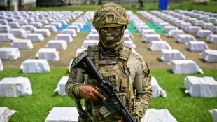 Beh&ouml;rden in Panama stellen Boot mit Tonnen von Kokain an Bord sicher