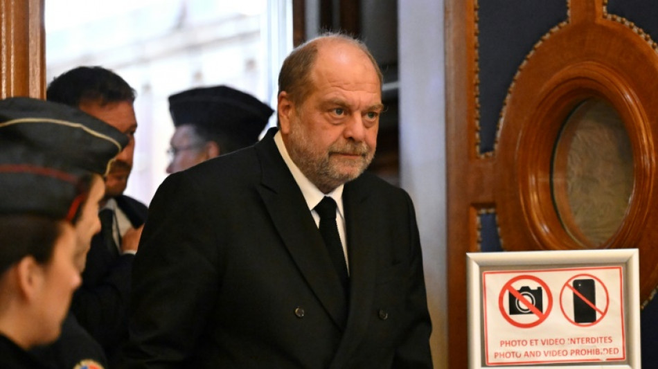 "Ce proc&egrave;s est une infamie": devant la CJR, Eric Dupond-Moretti donne le ton