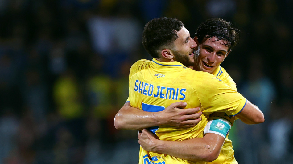  Calcio: Frosinone, Ghedjemis non convocato in vista Fiorentina, ormai &egrave; un caso 