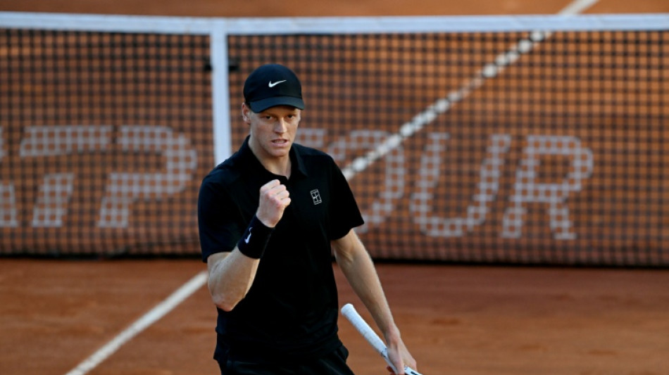  Sinner wins Italian Open, extends Masters tournament streak 
