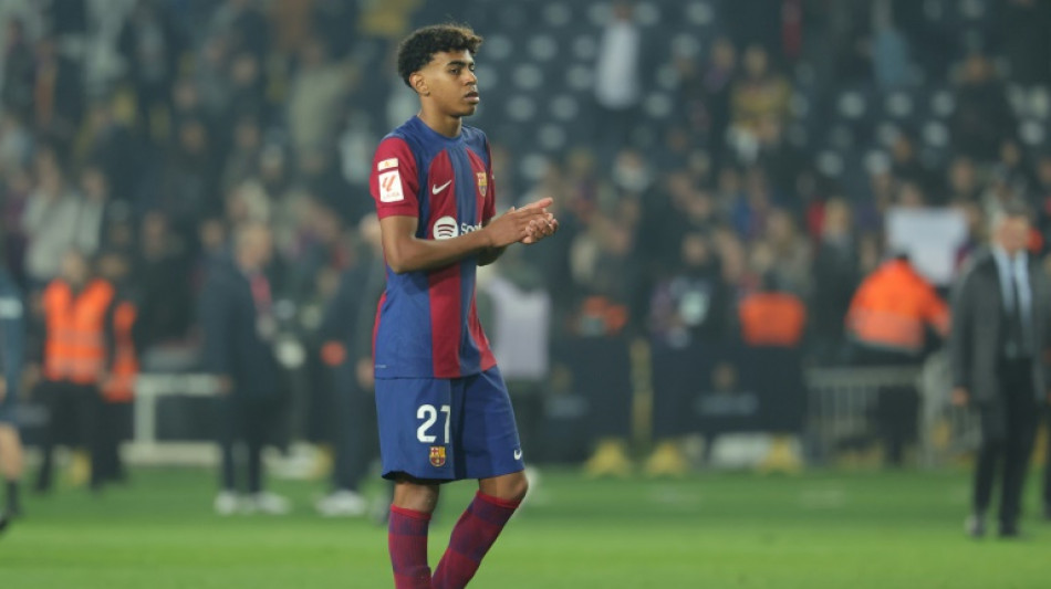 El Villarreal noquea al Barcelona y Xavi Hern&aacute;ndez anuncia su salida a final de temporada