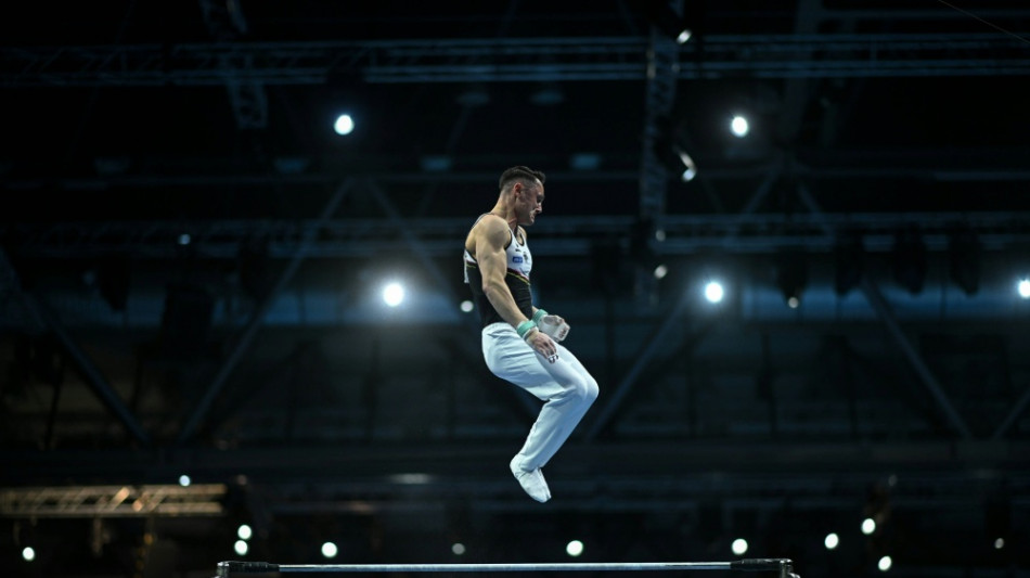 Turner Toba holt zum Karriereende EM-Silber am Reck