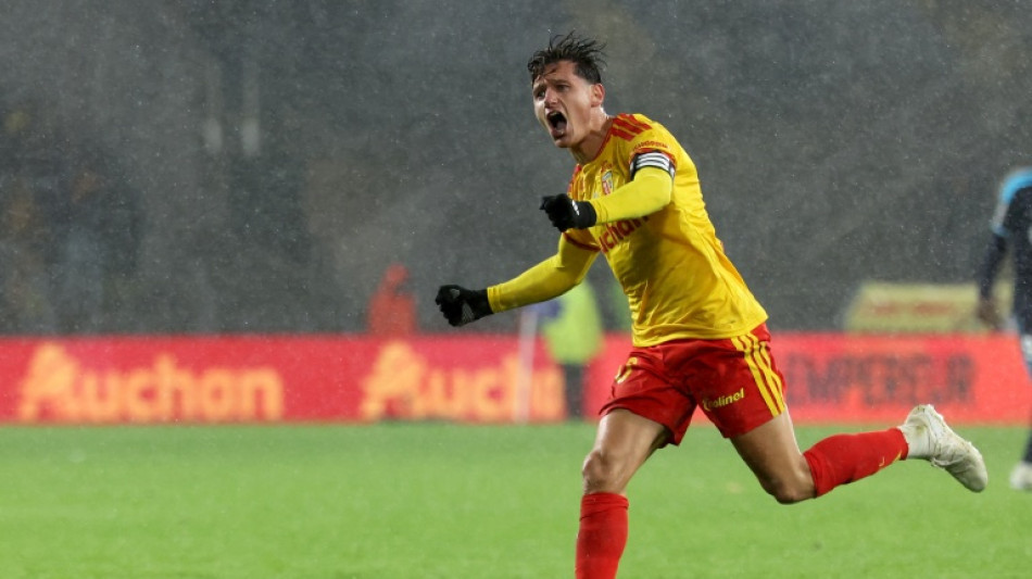  Ligue 1 : Lens et Thauvin renversent le Paris FC  
