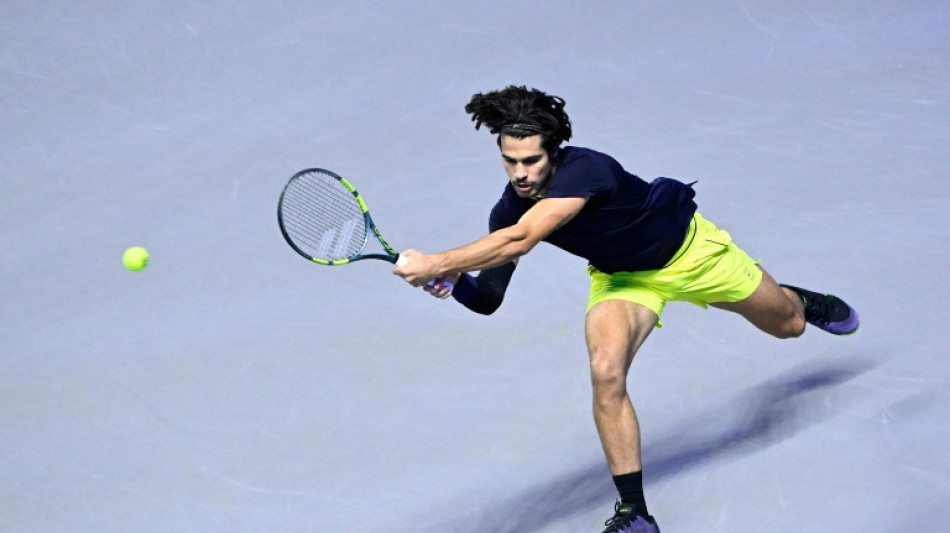  Alcaraz vence Basilashvili e vai &agrave;s quartas do ATP 500 de Viena 