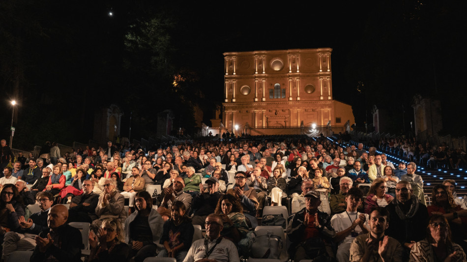 Migliaia all'Aquila per il Jazz per le terre del sisma