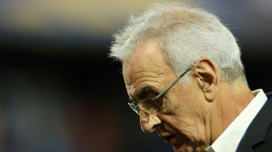 Uruguaio Jorge Fossati deixa de ser t&eacute;cnico do Peru ap&oacute;s campanha fraca nas Eliminat&oacute;rias