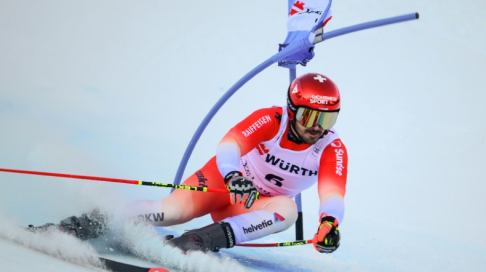  Meillard leads 'perfect' Swiss sweep in Val d'Isere giant slalom 