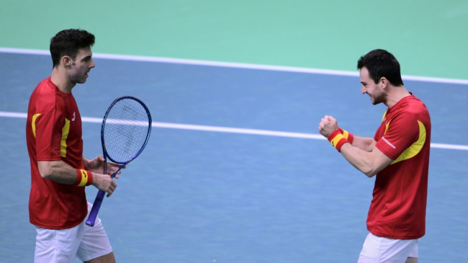 Spain to face Italy in Davis Cup final