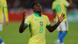 Brasil vence Chile de virada (2-1) em Santiago pela 9&ordf; rodada das Eliminat&oacute;rias